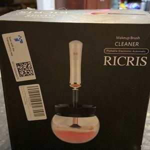 Ricris Makeup Brush Cleaner